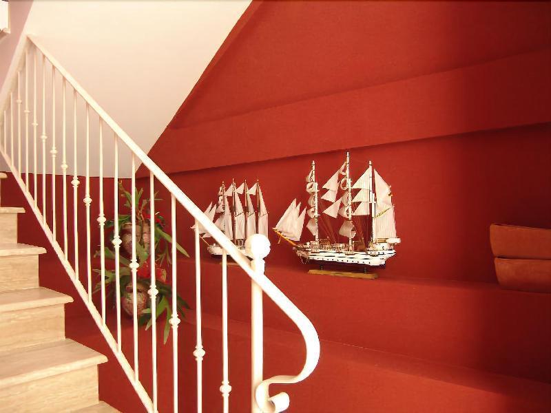 Palazzo Reginella Aparthotel Bovalino Marina Exterior photo