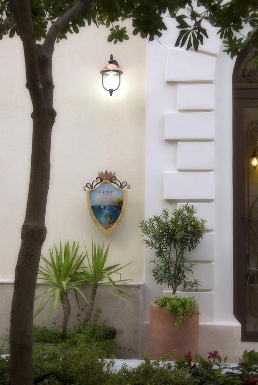 Palazzo Reginella Aparthotel Bovalino Marina Exterior photo